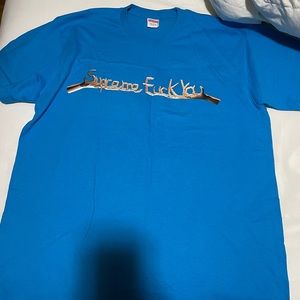 Supreme t shirt